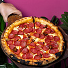 піца салямі ресторан від піцерії PinkRBBT